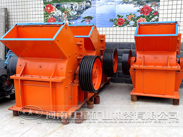 小型錘式粉碎機(jī)